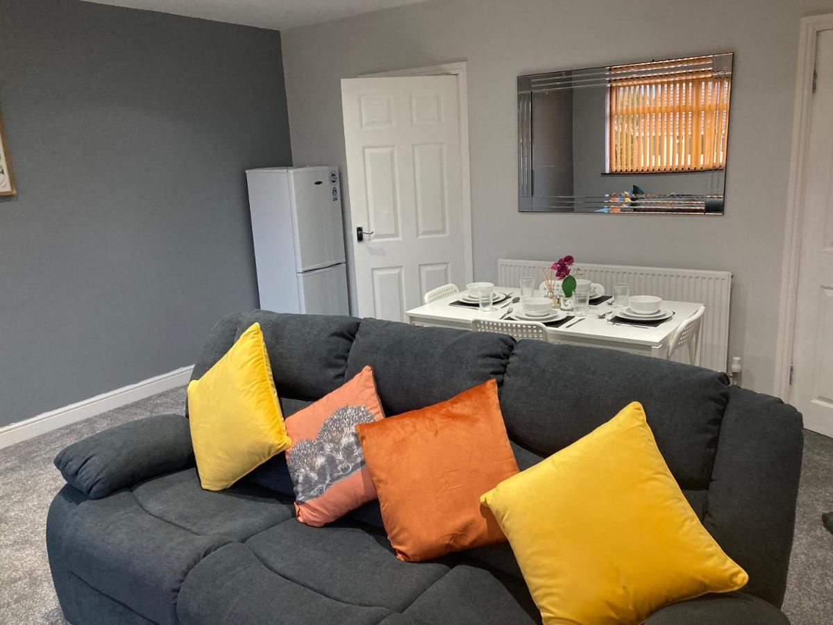 Hilltop Place Suites Near Doncaster Racecourse Extérieur photo