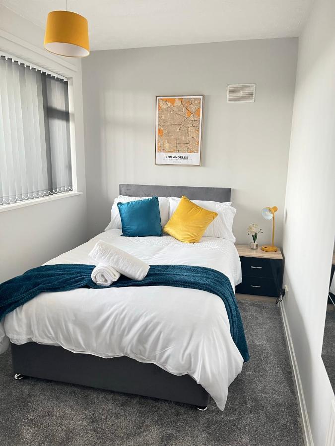 Hilltop Place Suites Near Doncaster Racecourse Extérieur photo