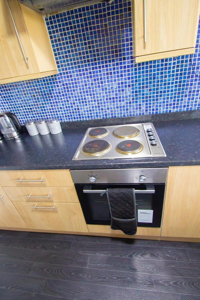 Hilltop Place Suites Near Doncaster Racecourse Extérieur photo